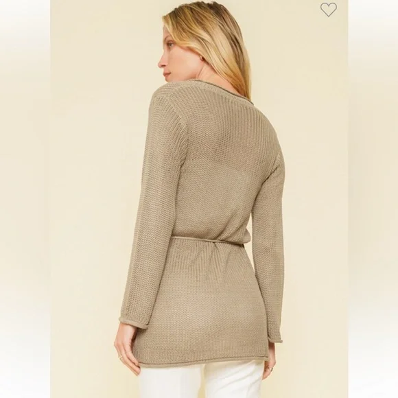 Hem & Thread Tunic Sweater Crochet Tie Waist Olive Green. NWT still in plastic. - Picture 3 of 6